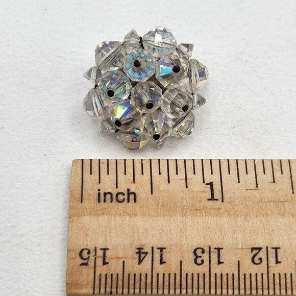 Vintage 1950's Laguna Aurora Borealis Faceted Crystal Beaded 1"Clip On Earrings - Picture 4 of 6